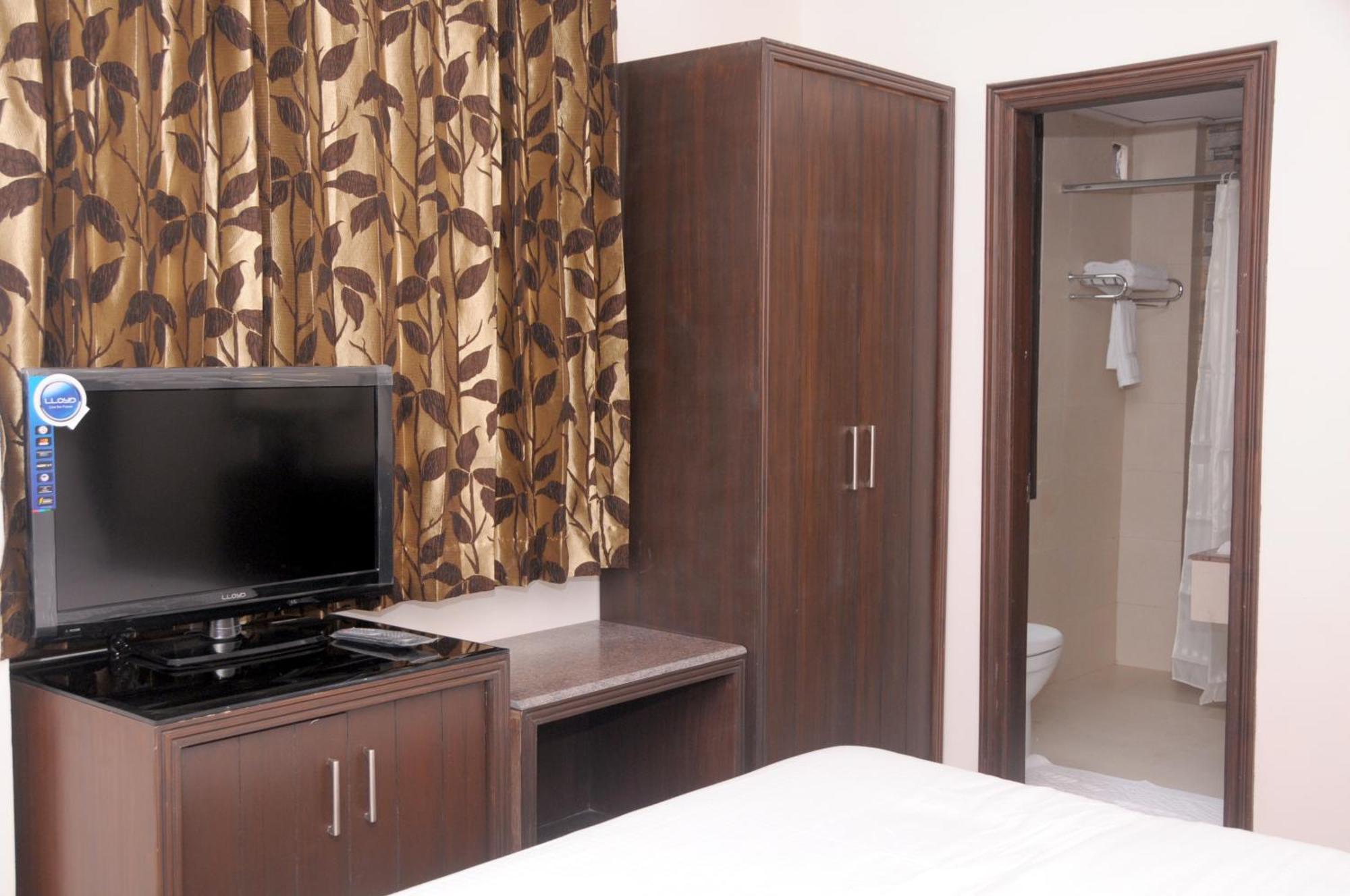 Hotel Prems Paradise Amritsar Buitenkant foto