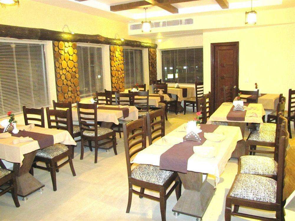 Hotel Prems Paradise Amritsar Buitenkant foto