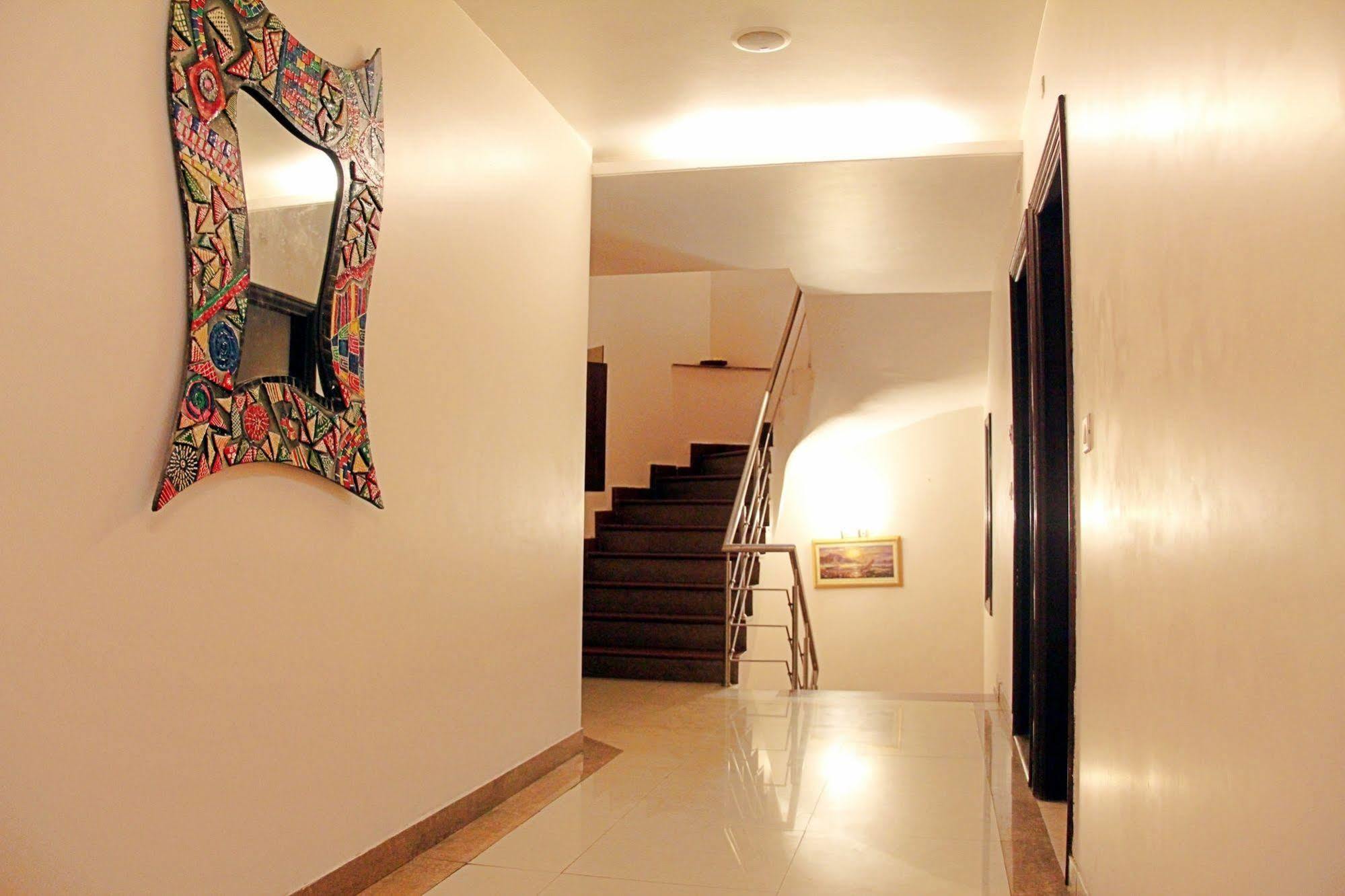 Hotel Prems Paradise Amritsar Buitenkant foto
